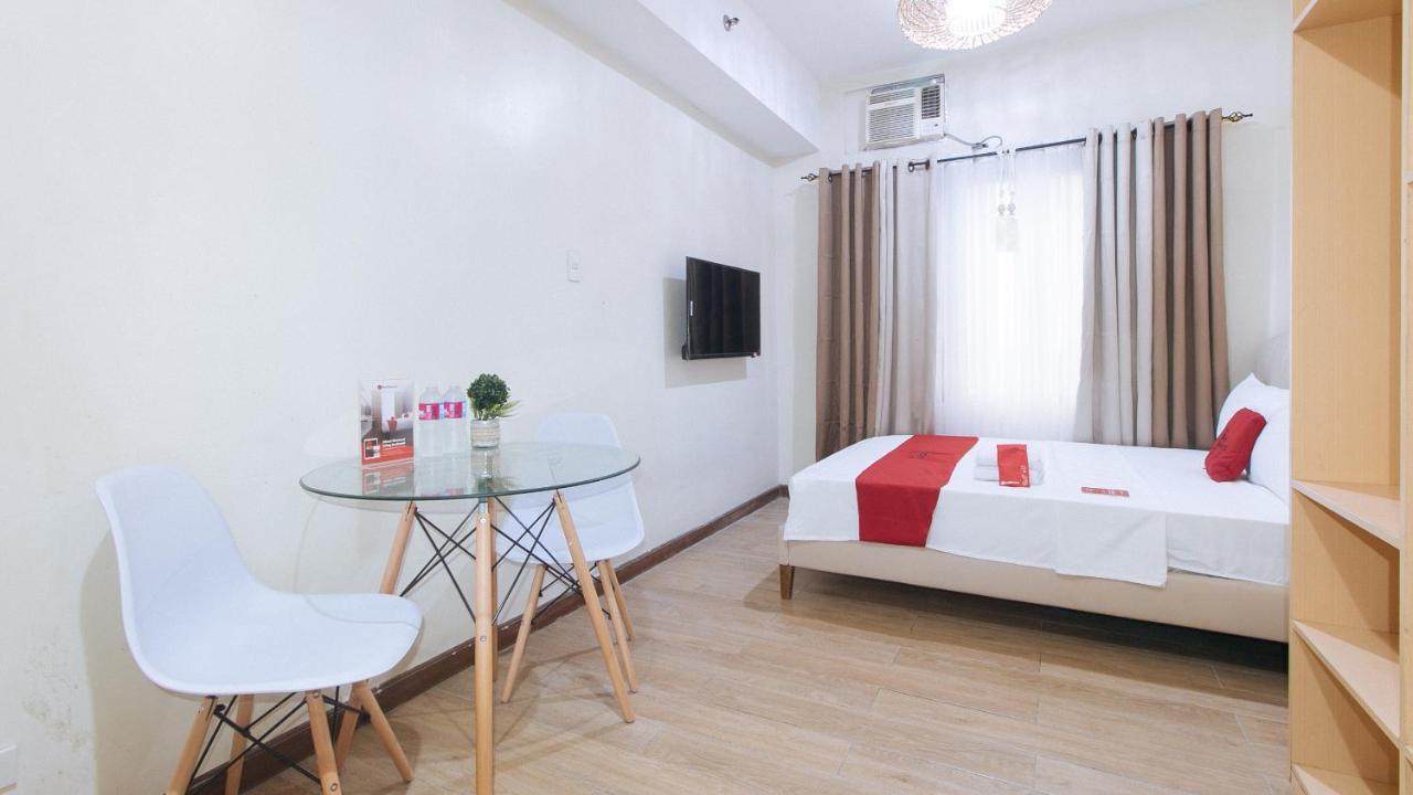 Reddoorz Plus @ Cuarto Verde Staycation Las Piñas Exteriér fotografie