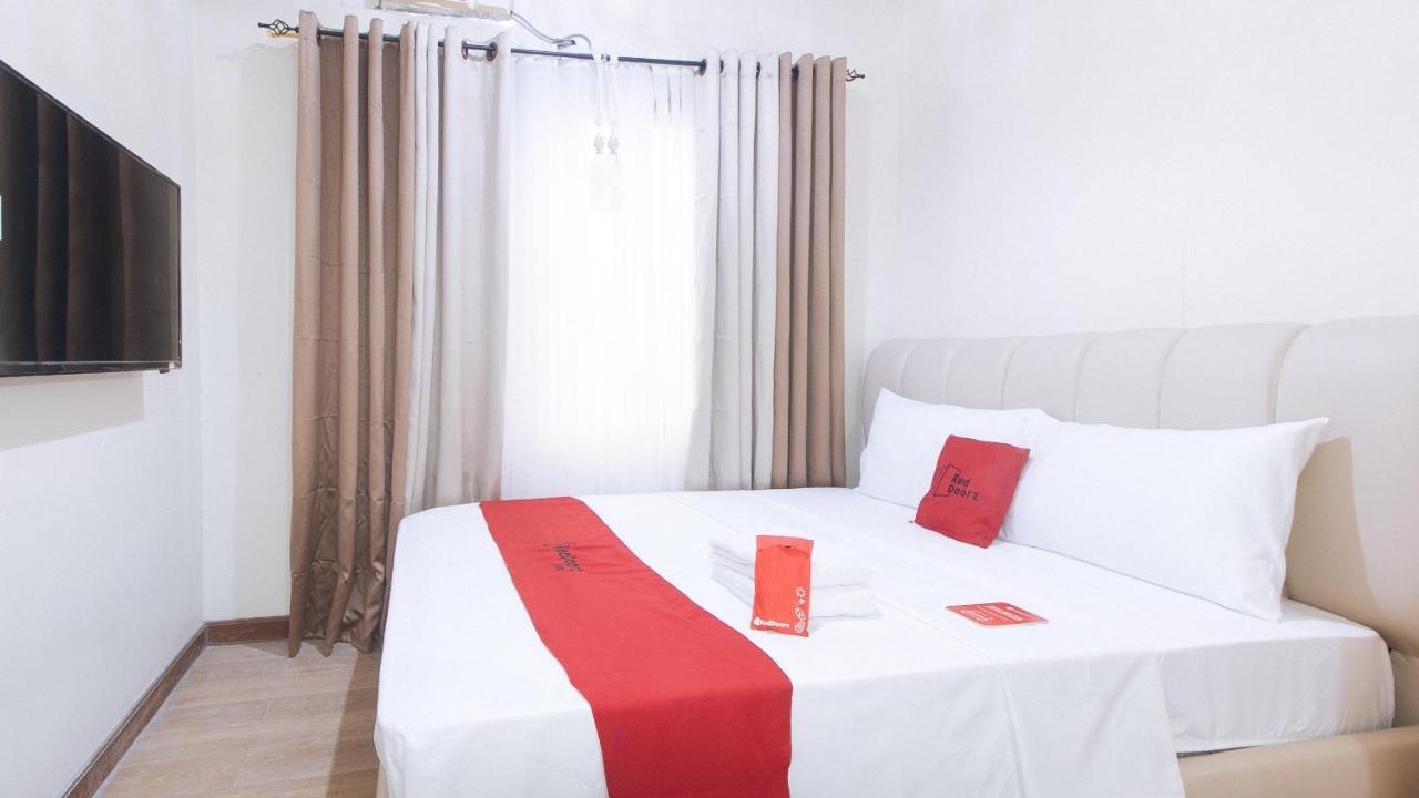 Reddoorz Plus @ Cuarto Verde Staycation Las Piñas Exteriér fotografie