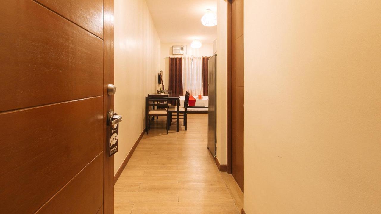 Reddoorz Plus @ Cuarto Verde Staycation Las Piñas Exteriér fotografie