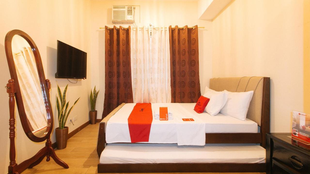 Reddoorz Plus @ Cuarto Verde Staycation Las Piñas Exteriér fotografie