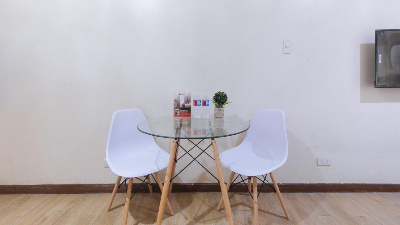 Reddoorz Plus @ Cuarto Verde Staycation Las Piñas Exteriér fotografie