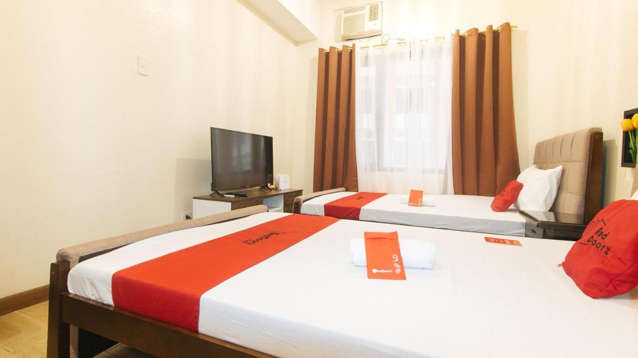 Reddoorz Plus @ Cuarto Verde Staycation Las Piñas Exteriér fotografie